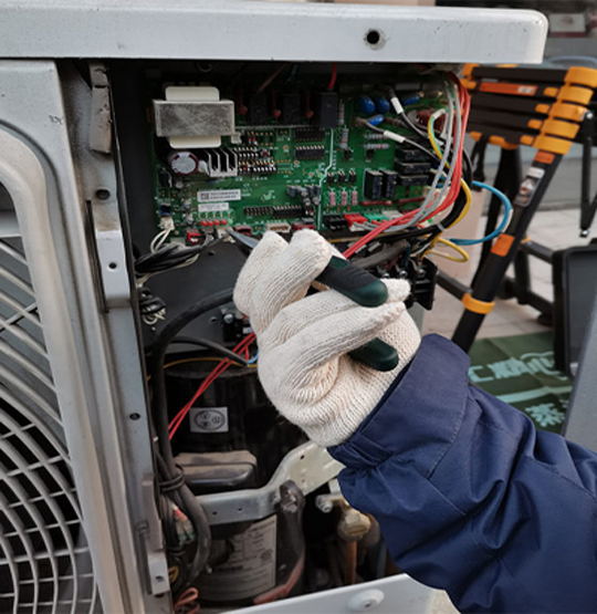  察雅维修空调不制热